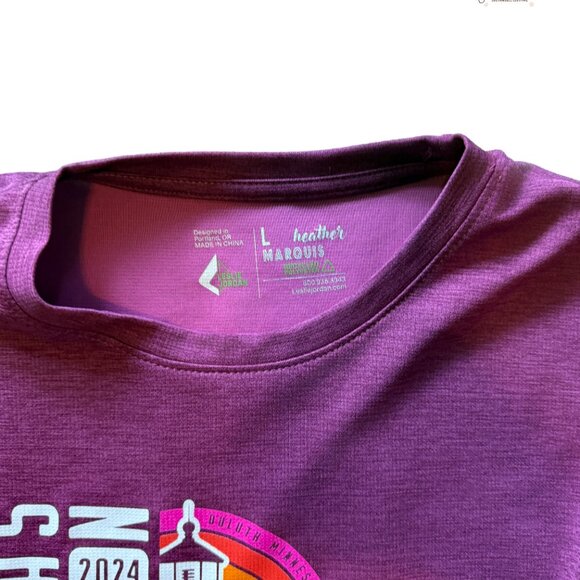 Grandma's Marathon 2024 Training Shirt (large) - Picture 2 of 3